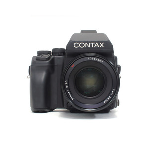 CONTAX  645 + 45mm F2.8 Distagon T* sn.0148 / sn.1502LEICA, 라이카